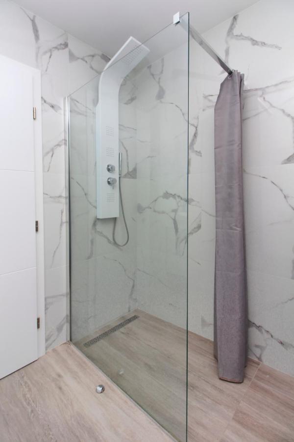 New Penthouse 150 M2 With Private Jacuzzi, Beautiful Sea, City And Island View Leilighet *