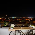 New Penthouse 150 M2 With Private Jacuzzi, Beautiful Sea, City And Island View